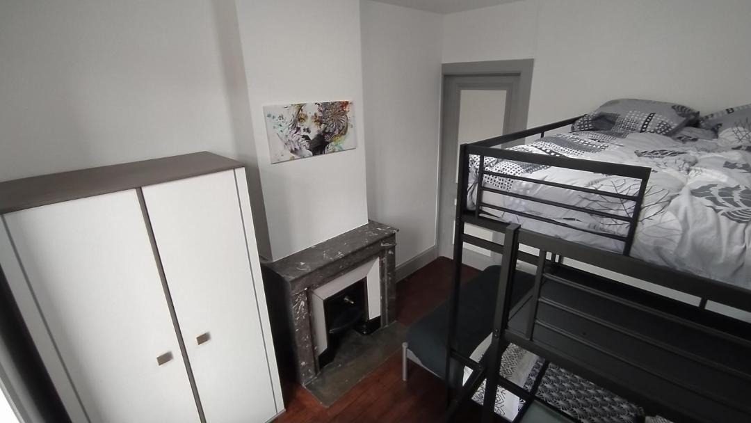 Photo of Bedroom in Saint-Chamond