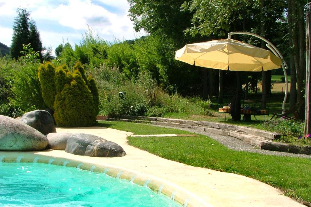 Photo of Others in Clarac