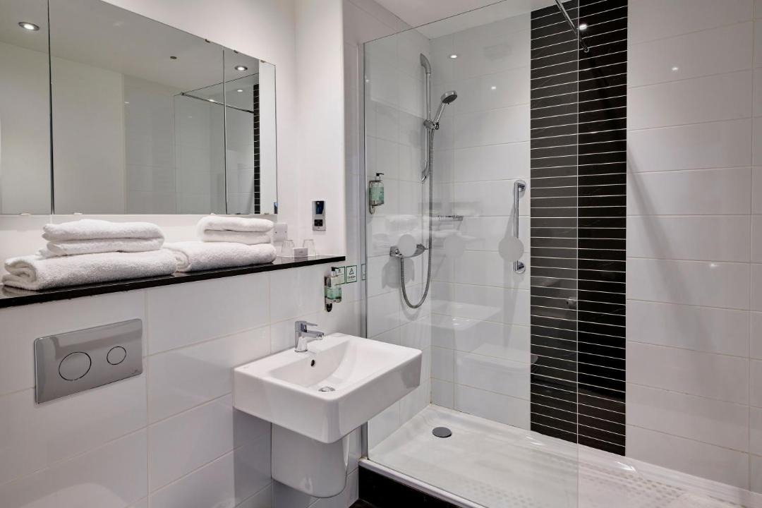 Photo of Bathroom in Geddington