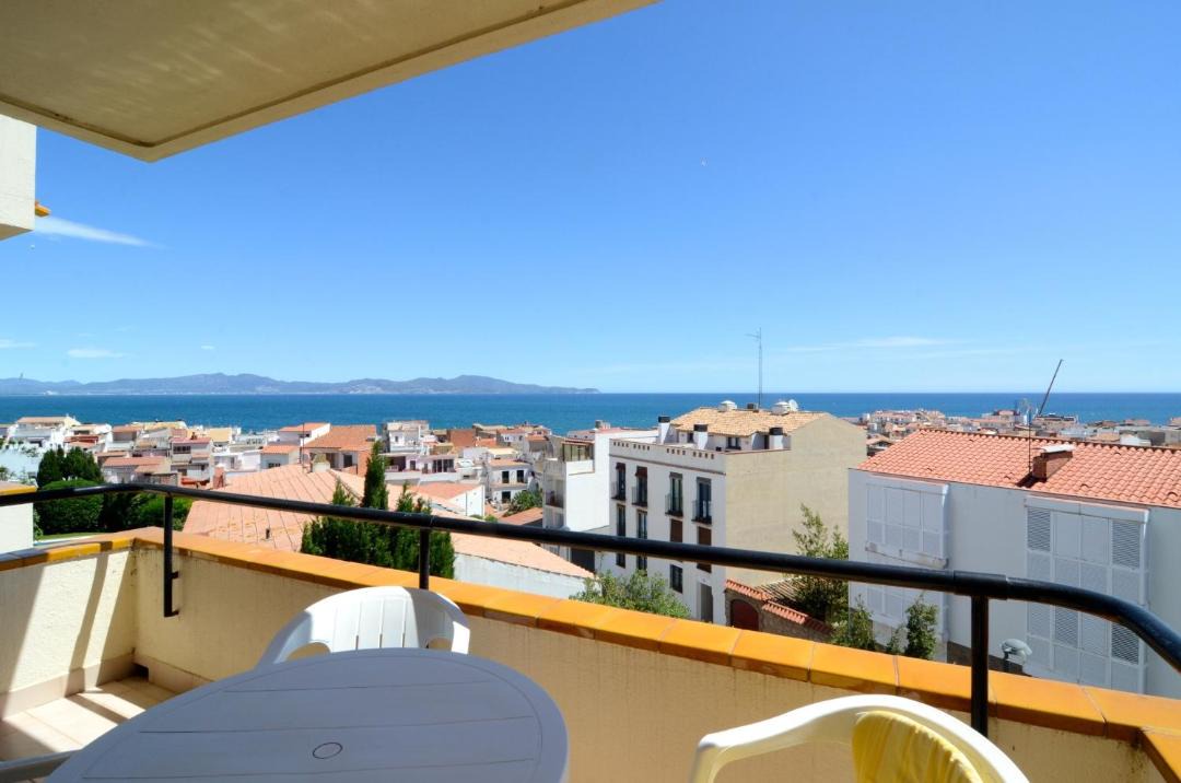 Photo of Others in L'Escala