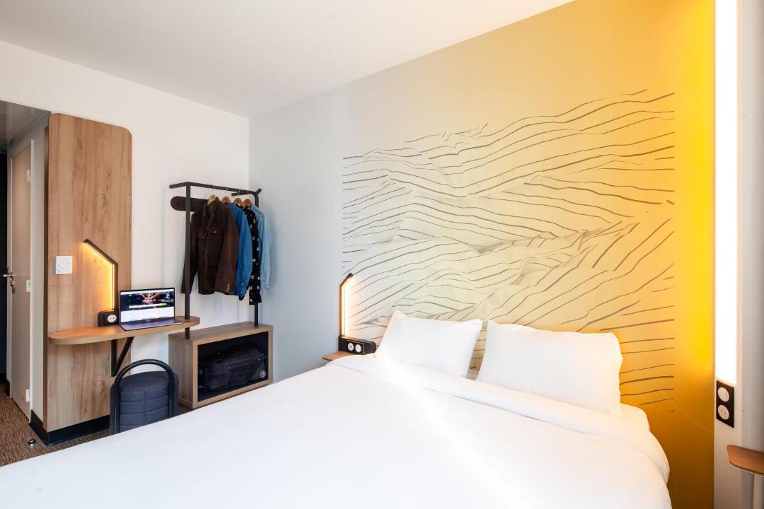 Photo of Bedroom in Bagnolet
