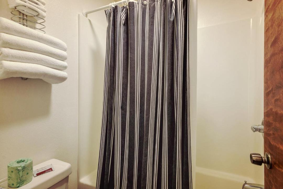 Photo of Bathroom in Wamego