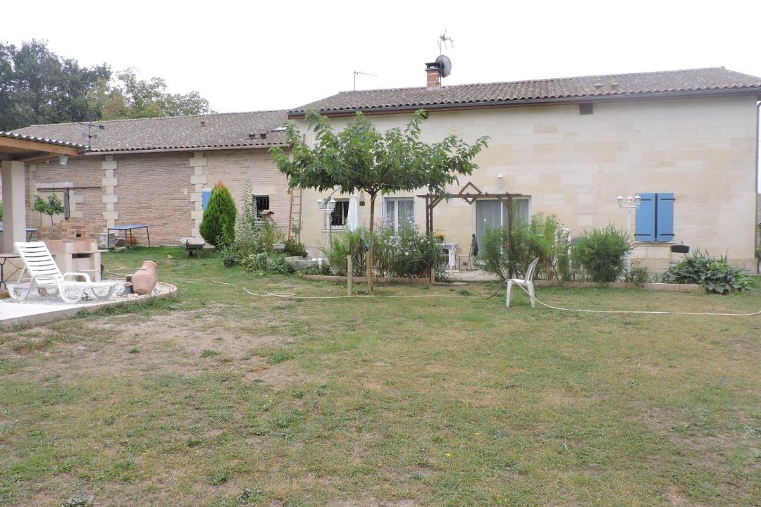 Photo of Others in Lagorce