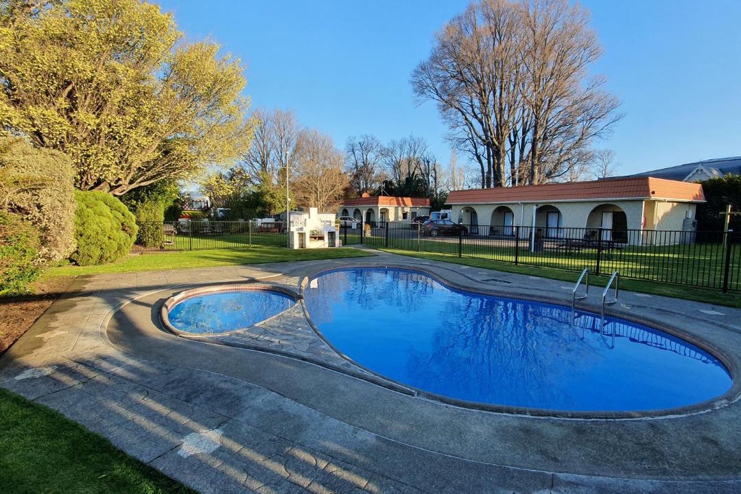 Photo of Others in Carterton