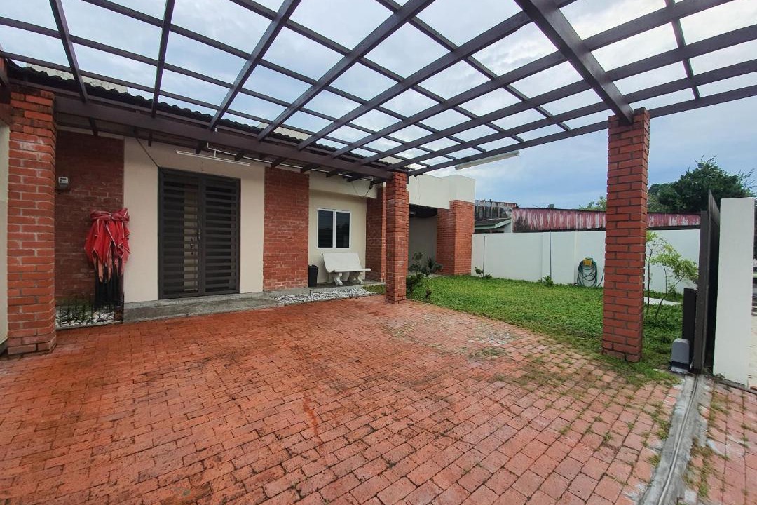 Photo of Buildings in Batu Pahat