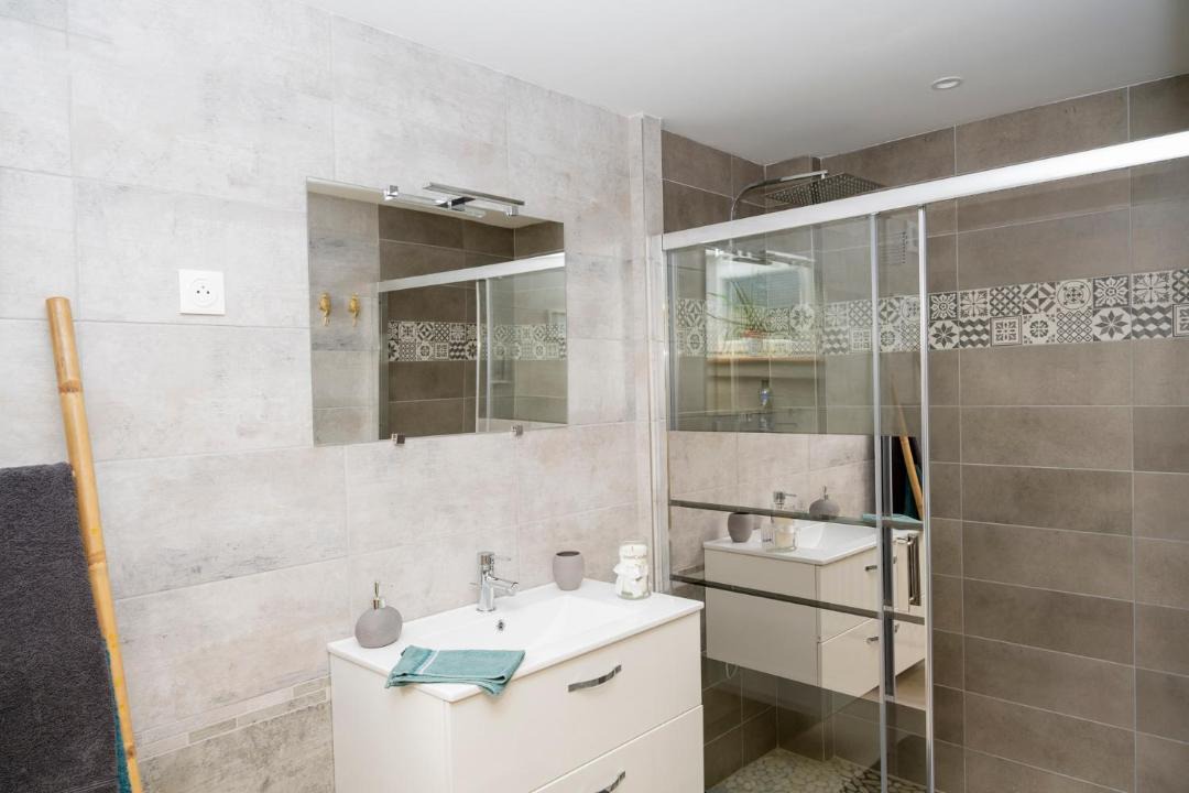 Photo of Bathroom in Cheminot