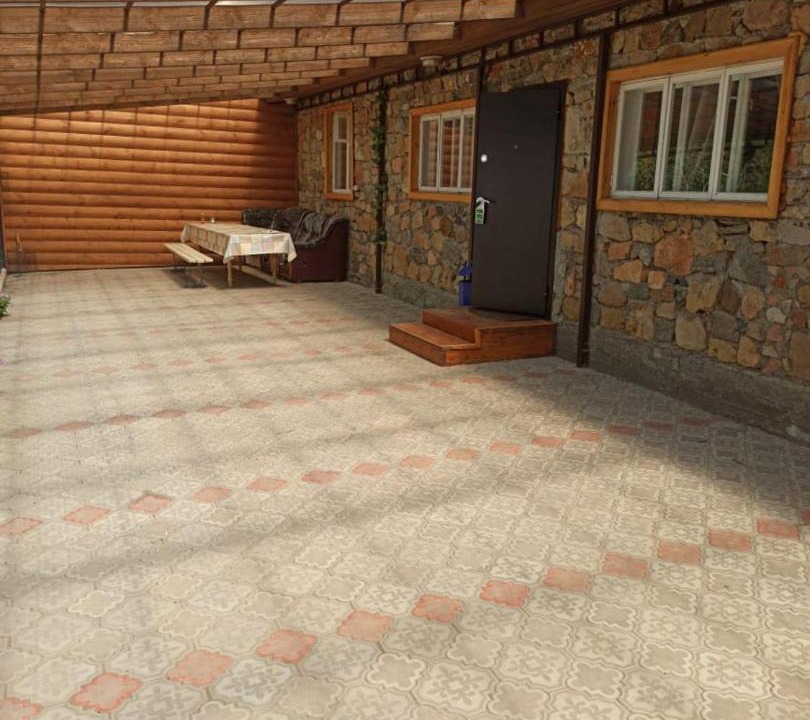 Photo of Buildings in Uchkeken