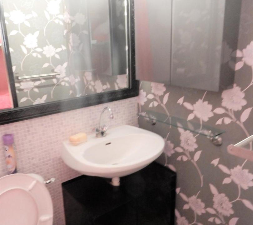 Photo of Bathroom in Le Grau-Du-Roi