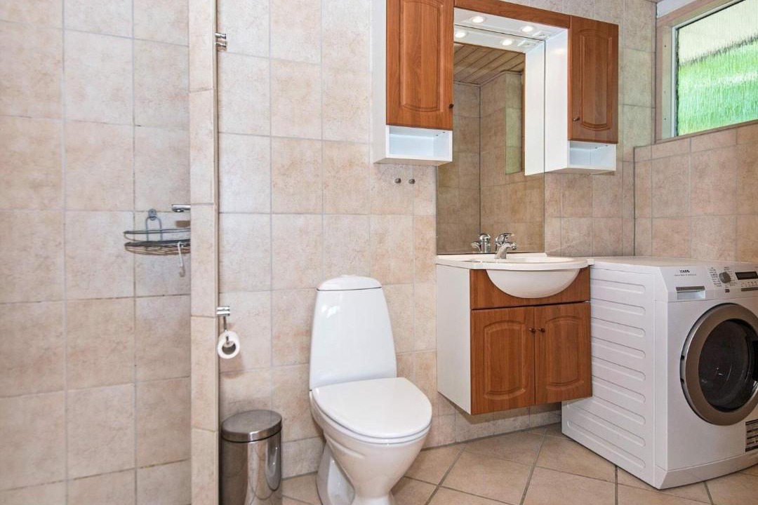 Photo of Bathroom in Skaven Strand