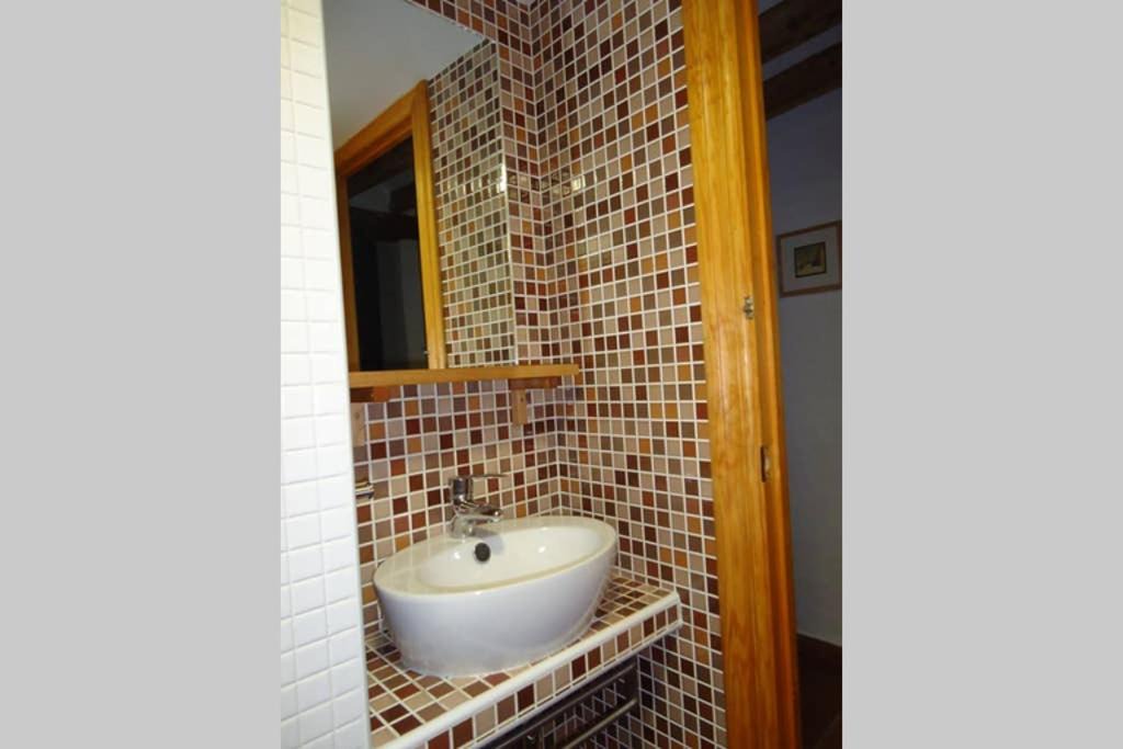 Photo of Bathroom in Barri Vell - Santa Creu