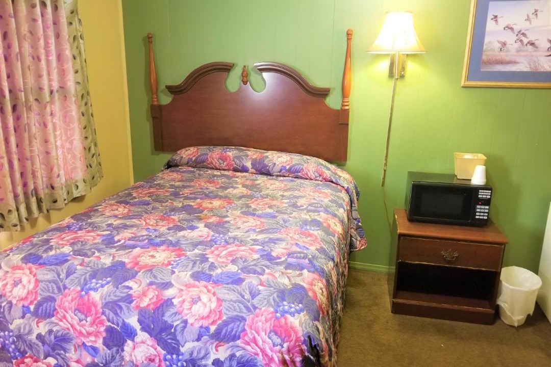 Photo of Bedroom in Perry