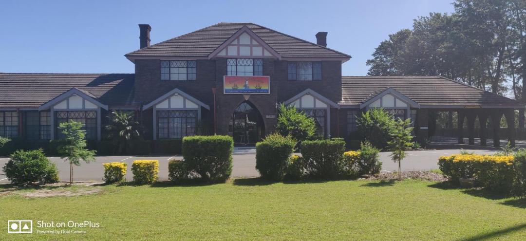 Photo of Buildings in Heatherbrae
