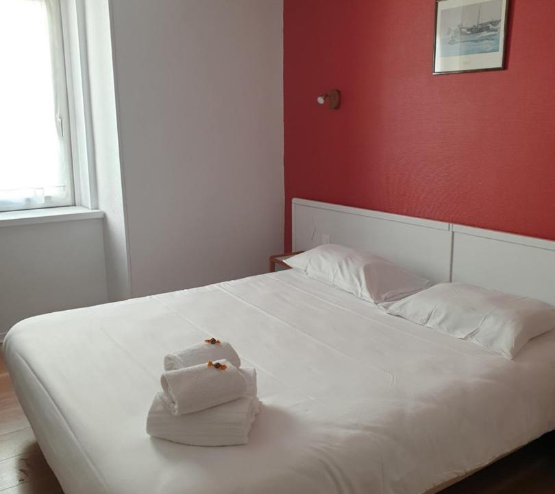 Photo of Bedroom in Bellegarde-sur-Valserine
