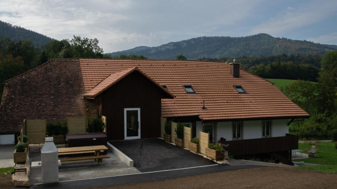 Photo of Buildings in Corcelles