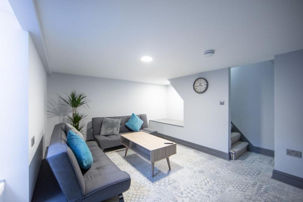 Photo of Others in Ashford