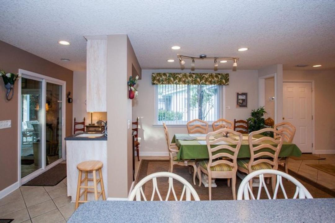 Photo of Livingroom in Jekyll Island