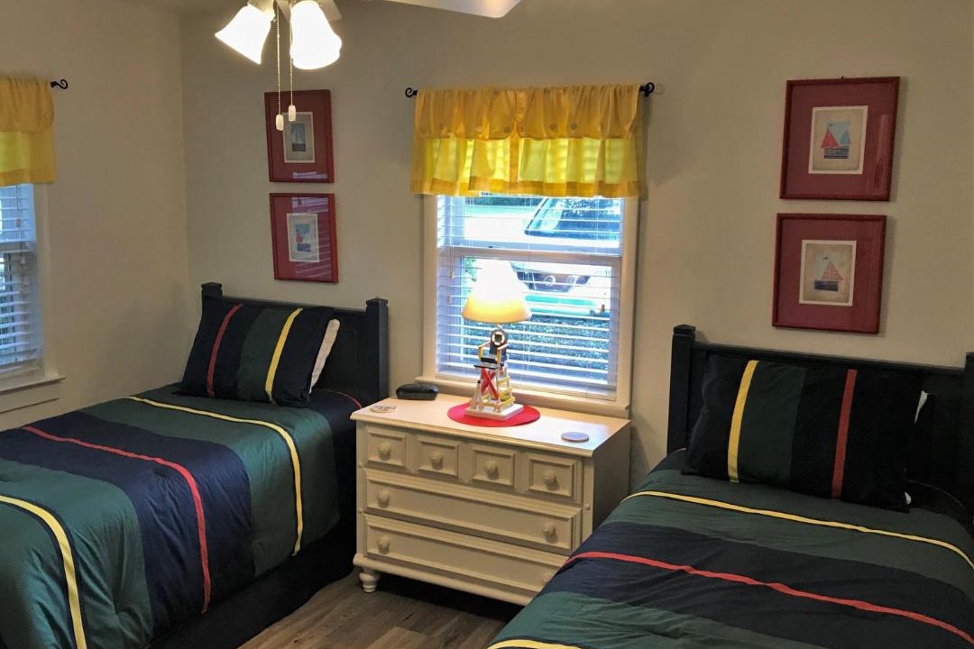 Photo of Bedroom in Jekyll Island