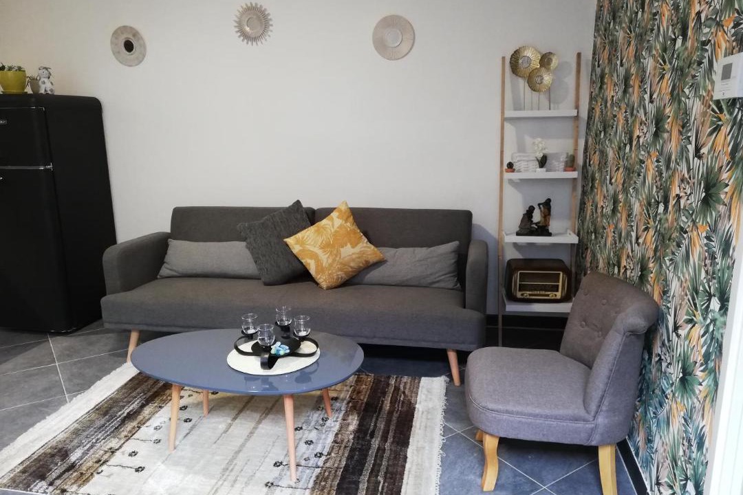 Photo of Livingroom in Plombiees-Les-Dijon