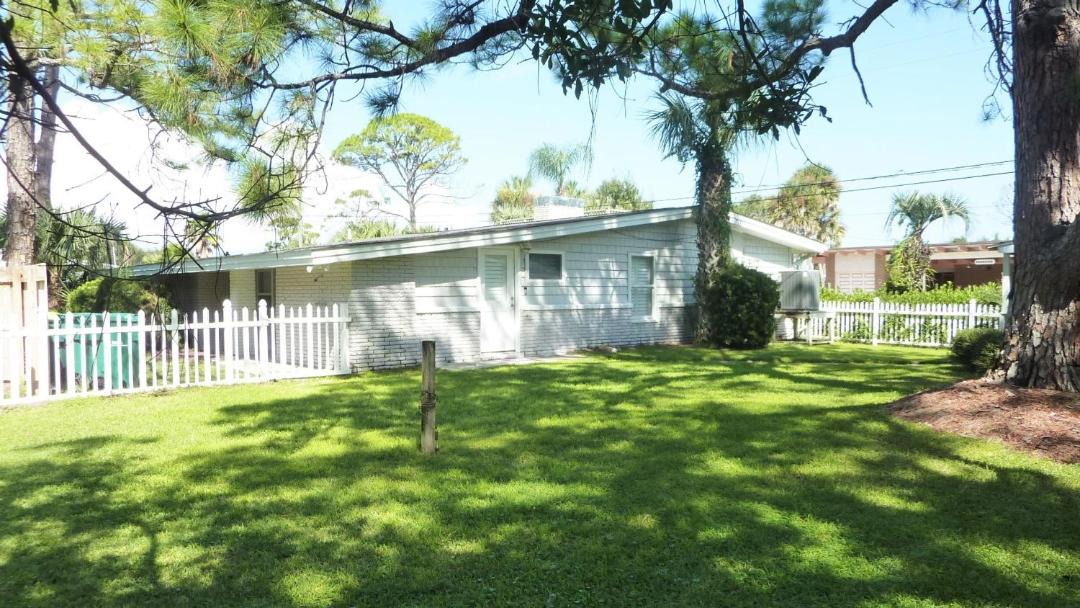 Photo of Buildings in Jekyll Island