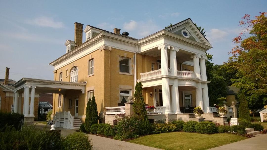 Photo of Buildings in Ludington