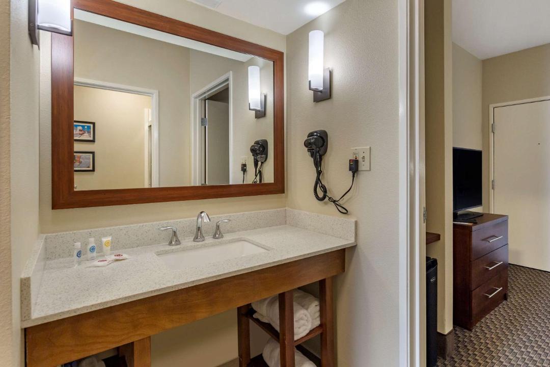 Photo of Bathroom in Ellendale