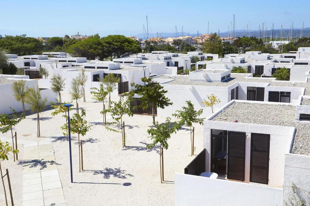 Photo of Buildings in Leucate