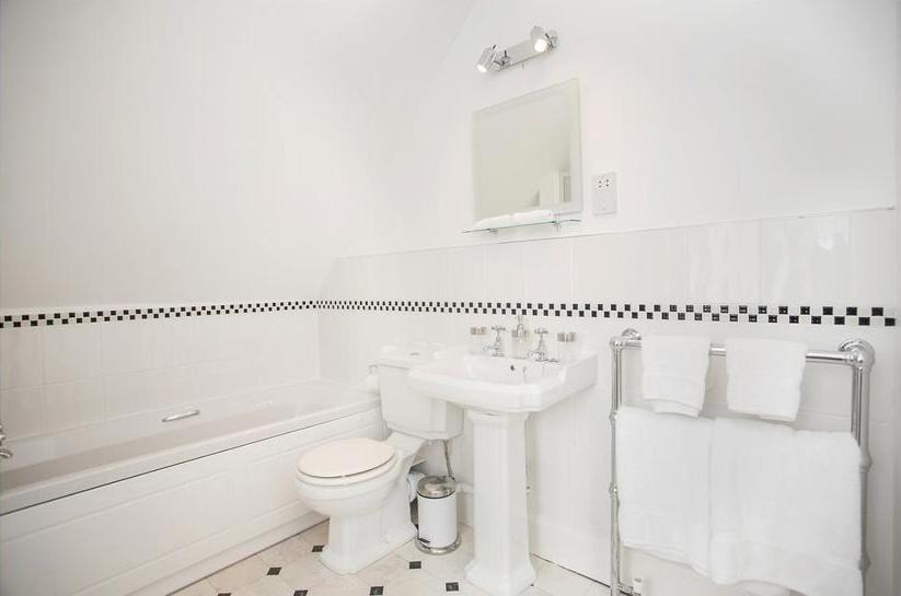 Photo of Bathroom in Walmer