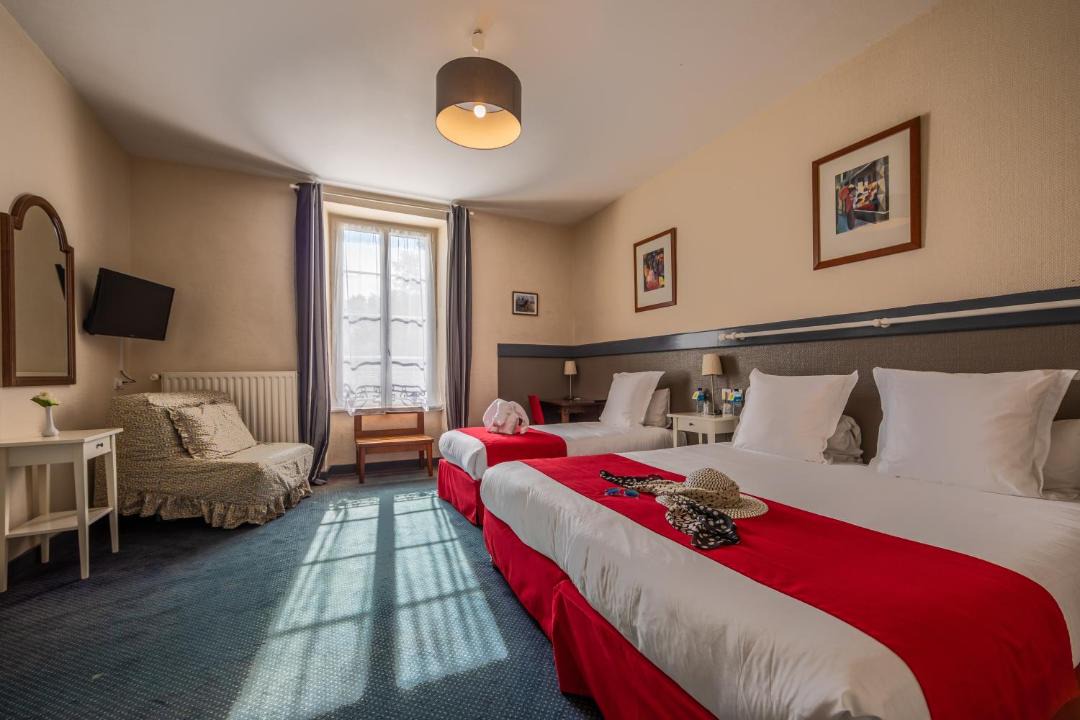 Photo of Bedroom in Douarnenez