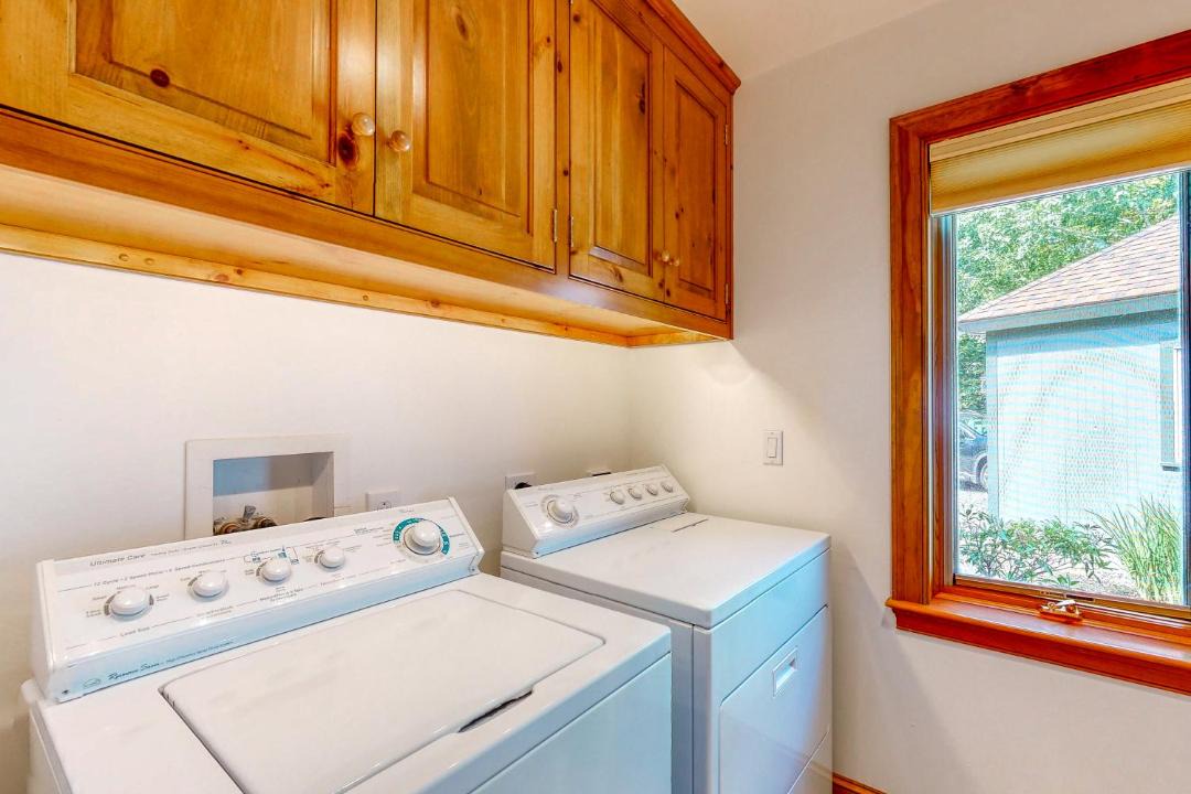 Photo of Others in Isle of Springs