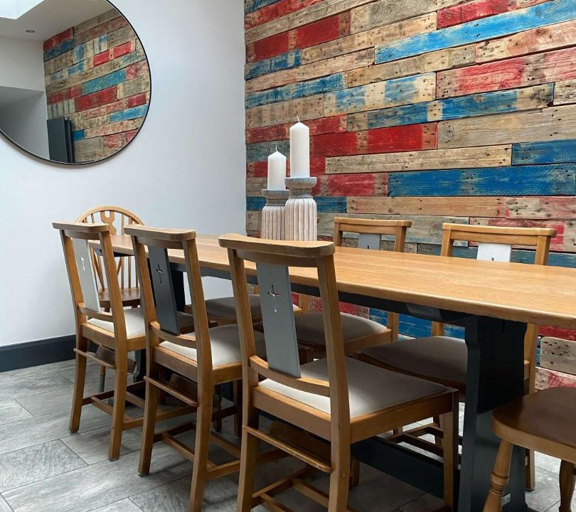 Photo of Others in Deal