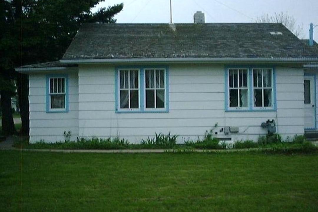 Photo of Buildings in Canora