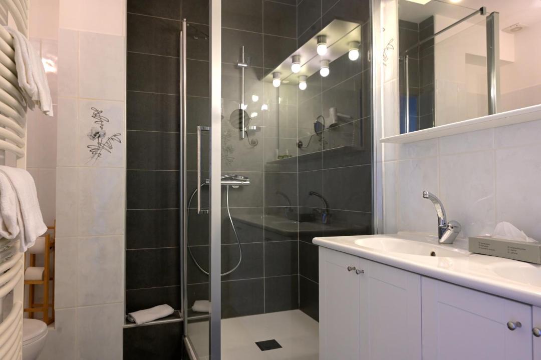 Photo of Others in Goulles