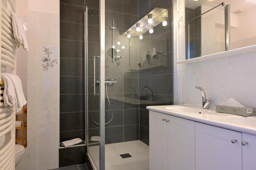 Photo of Others in Goulles