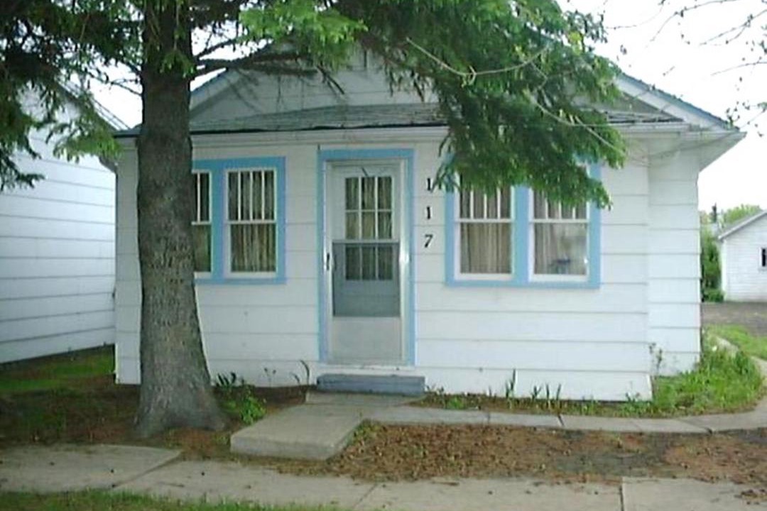 Photo of Buildings in Canora