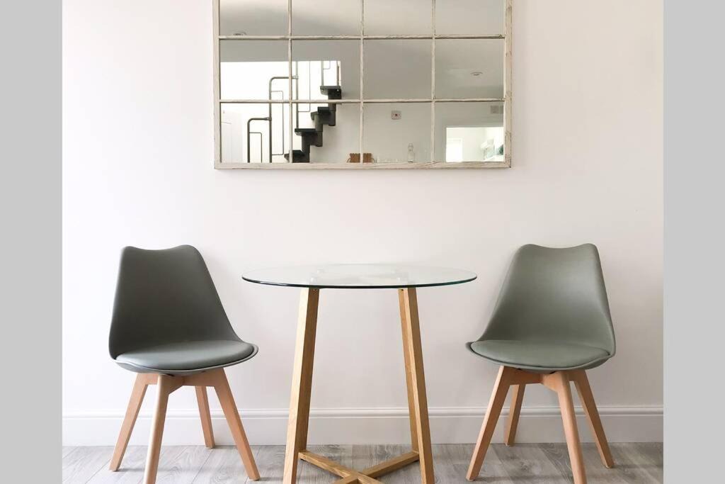 Photo of Livingroom in Deal