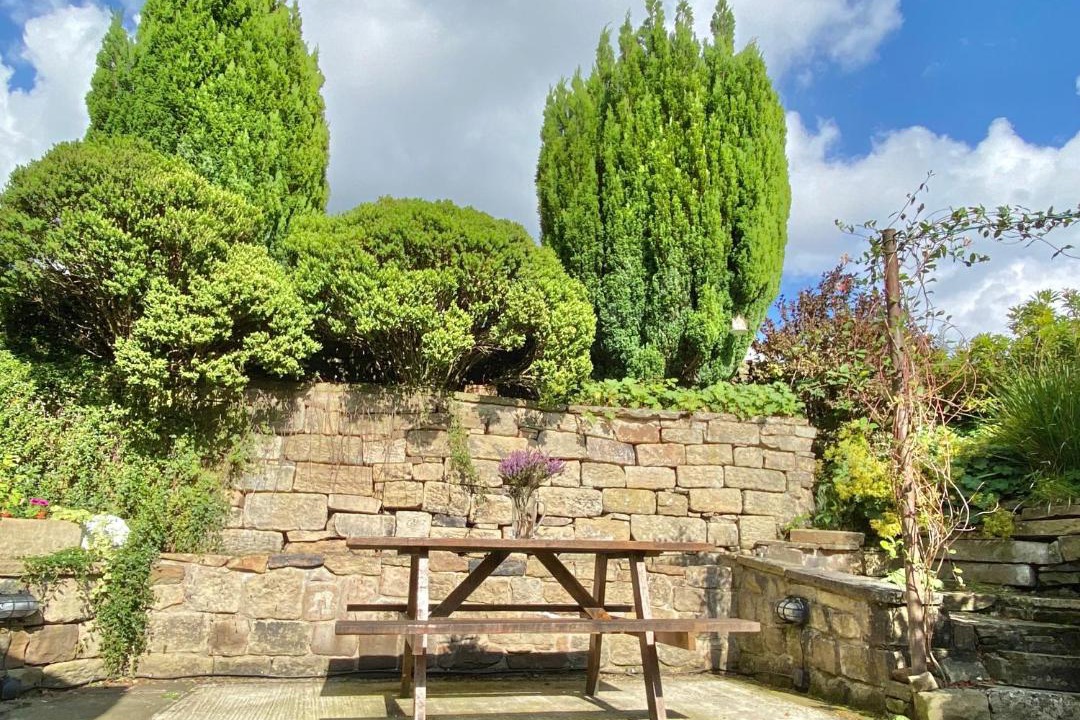 Photo of Others in Padfield