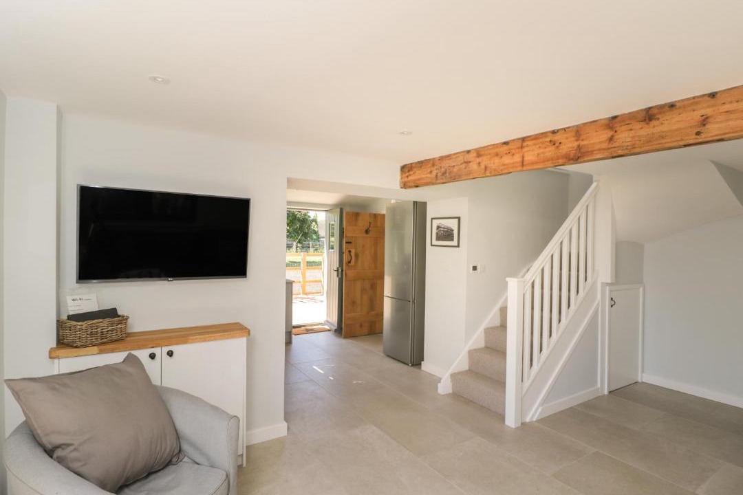 Photo of Others in South Leigh