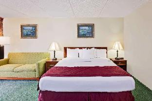 Photo of Bedroom in Bay City