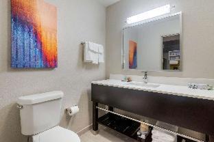 Photo of Bathroom in Central Oklahoma City