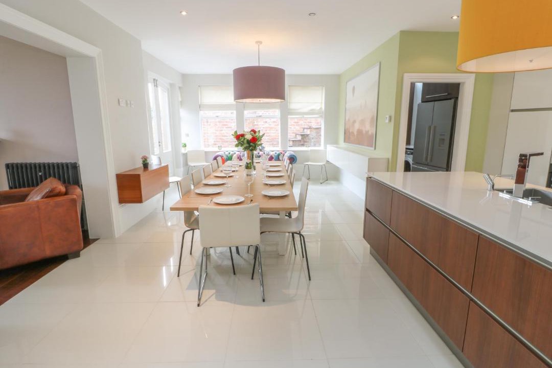 Photo of Others in Holmbridge