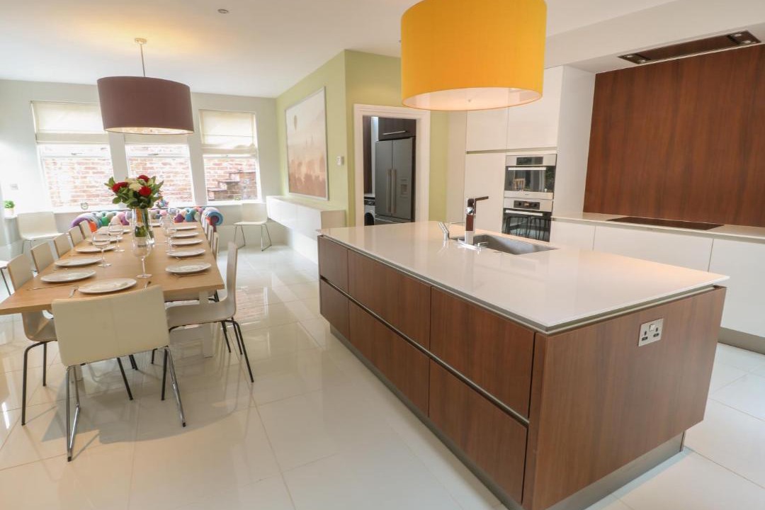 Photo of Others in Holmbridge