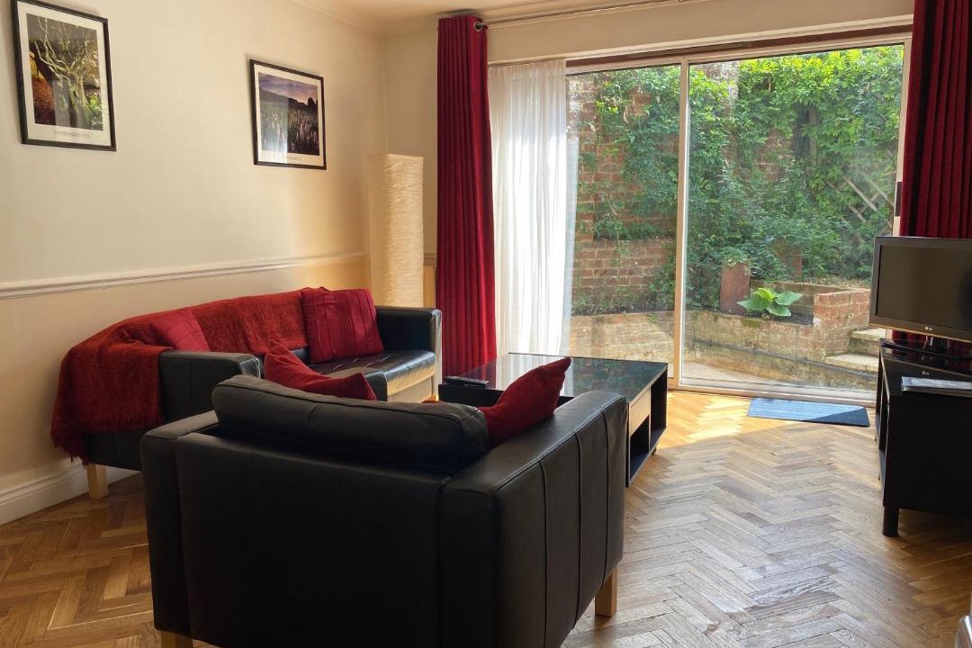 Photo of Others in Salisbury