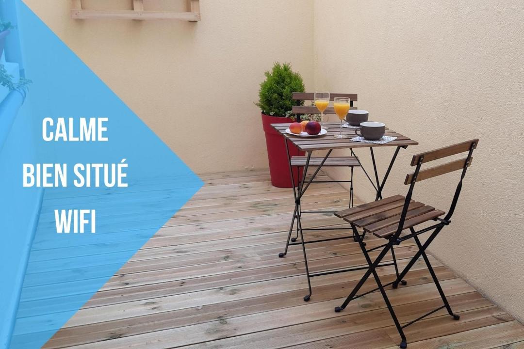 Photo of Patio Balcony in Calais City Center