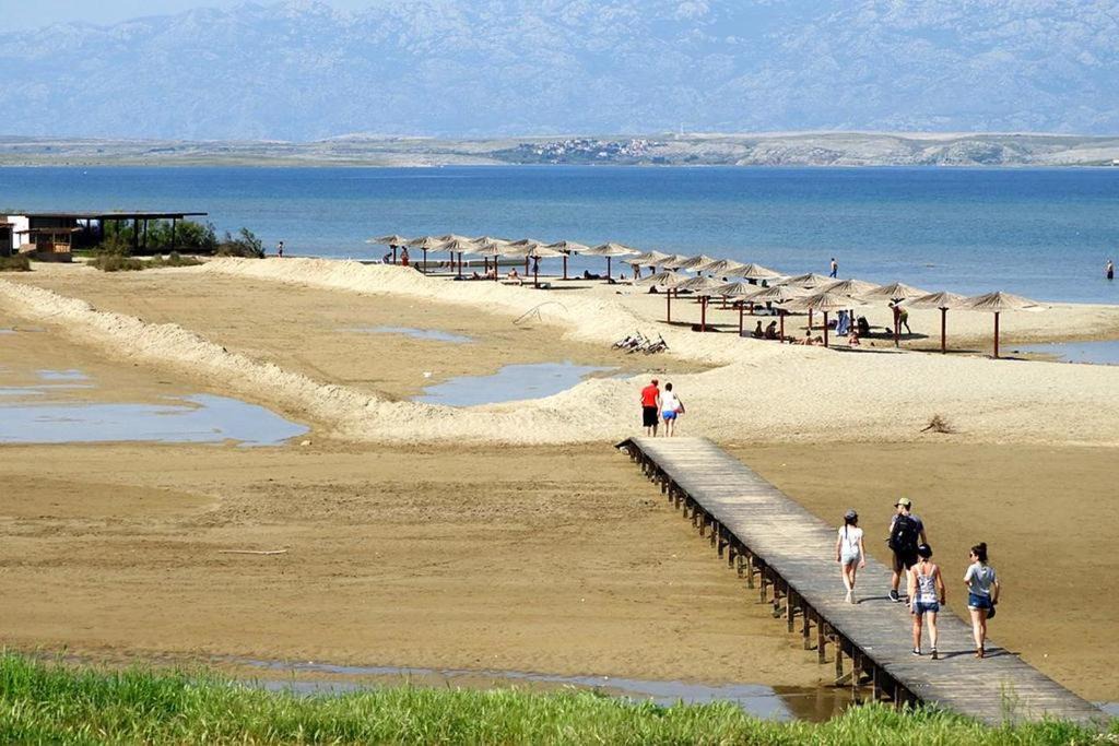 Photo of Outdoor in Nin