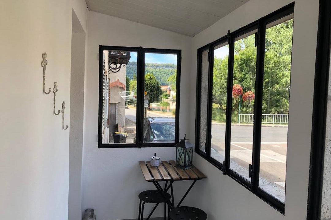 Photo of Livingroom in Ornans