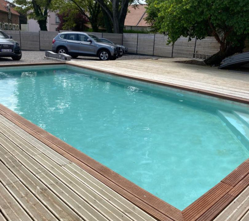 Photo of Others in Marquise