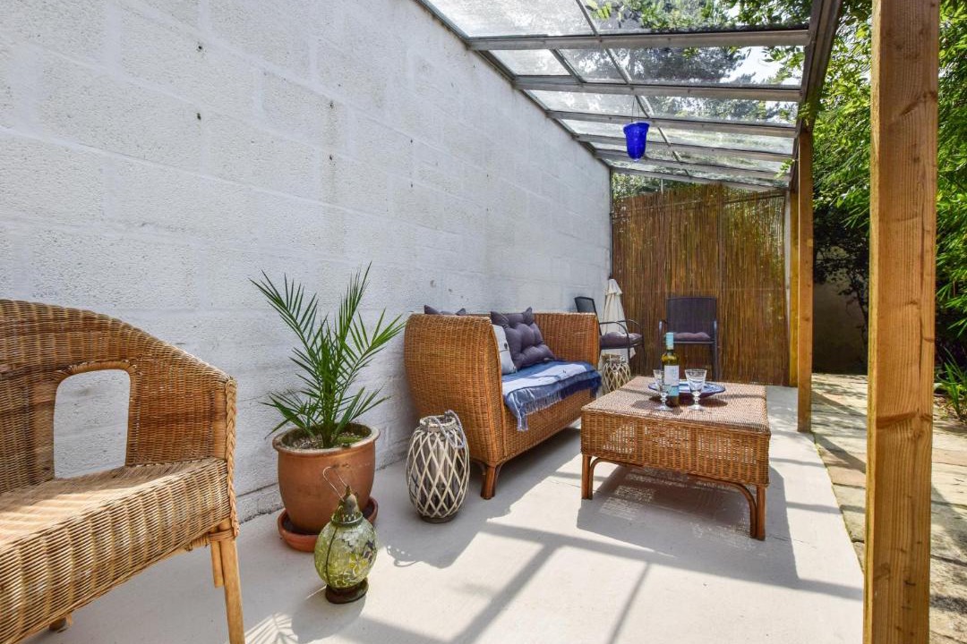 Photo of Others in Kingscote