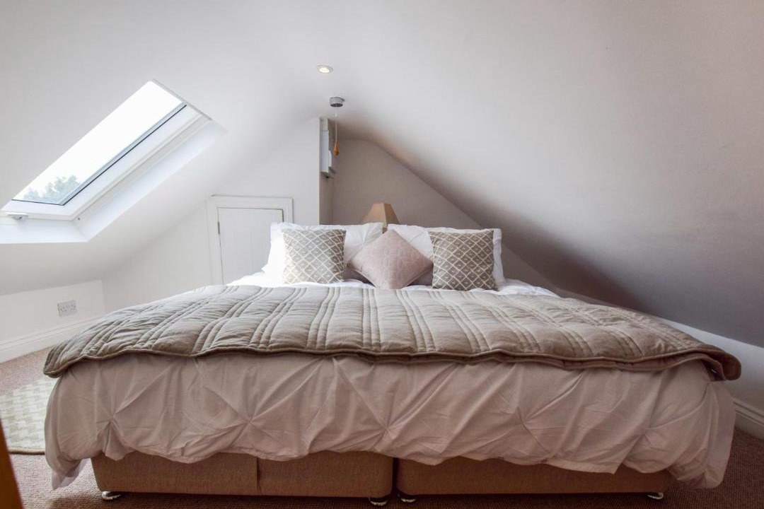 Photo of Bedroom in Kingscote