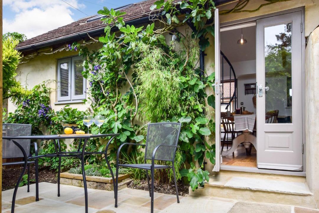 Photo of Others in Kingscote