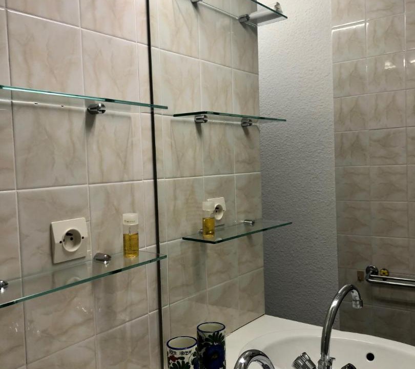 Photo of Bathroom in Hourtin Port